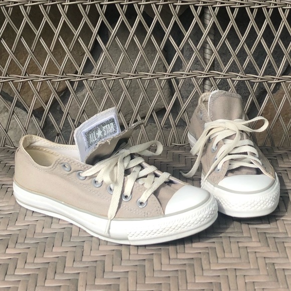 Converse Shoes - Picture 1 of 14